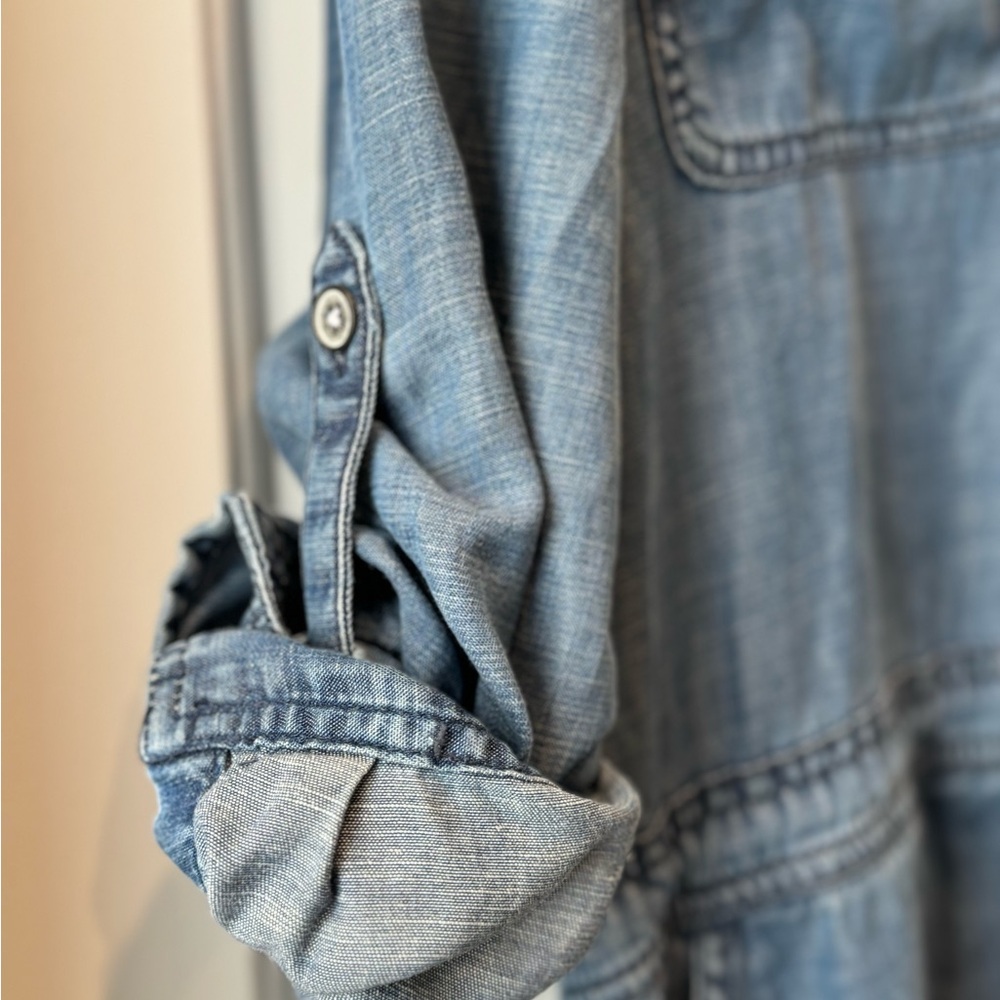 Lou & Grey Chambray denim Shirt Dress with drawstring waist and collar. medium - Picture 3 of 4
